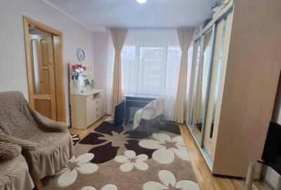 Apartament cu 3 camere în Central - 3