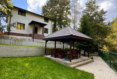 Vila de Vânzare în Cheia, Prahova - Relaxare și Confort într-un Cadru Natural de - 1