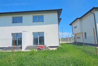 Vila duplex calcan 4 camere/Com.Berceni - 4