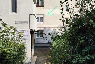 Apartament cu 3 camere în Central - 1