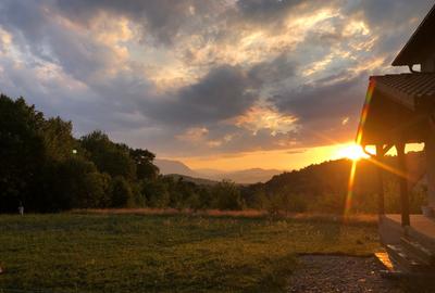 Casă individuală cu 4 camere cu Teren 4150 Mp în Cheile Râșnoavei - 3