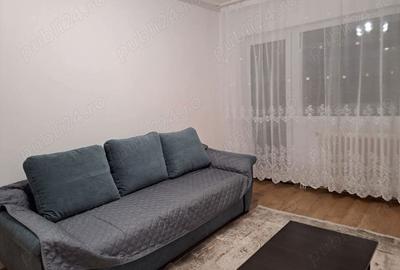 Apartament cu 3 camere semidecomandat în Târgu Cucu - 8