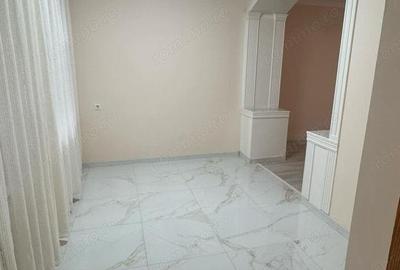 Apartament cu 3 camere în Central - 6
