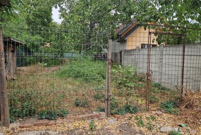 Teren de 371 mp, în Păcii