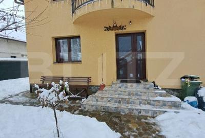 Casă cu 4 camere cu Teren 320 Mp în Central - 11