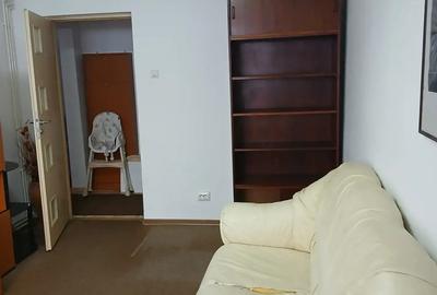 Inchiriez apartament cu 2 camere, mobilat,la parter, zona CORINA-cart. TUDOR - 4
