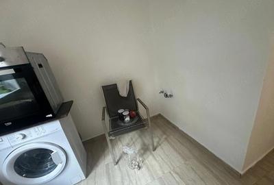 Casă cu Teren 3000 Mp în Central - 2