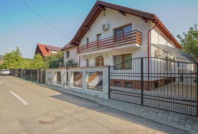 Casă cu 5 camere cu Teren 309 Mp în Noua
