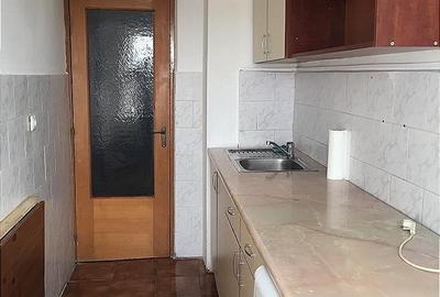 Garsonieră decomandată, mobilată în Trafic Greu - 5