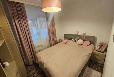 Resita, 4 Cam. Dec., Et. 2, Micro 4 - 6