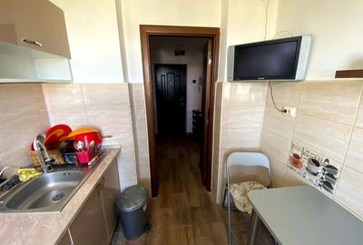 Apartament cu 2 camere decomandat în Republicii - 12