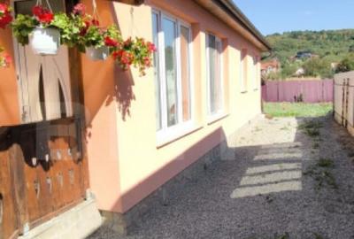 Casa cu 3 camere ?i teren in suprafa?a de 2000 mp - 17