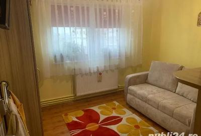 Proprietar vand apartament decomandat km 4-5 , vis-a-vis Kaufland - 3