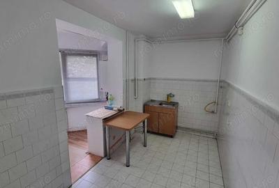 Apartament cu 2 camere decomandat în Lunei - 8