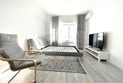 1 CAM , COMISION 50 % (225 EURO) ,CENTRU, PARCARE,UNIREA TOWERS - 2