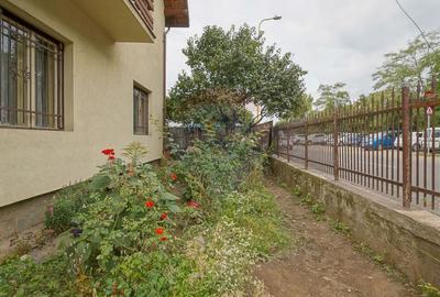 Confort de apartament, libertate de casa - 3 camere, curte si garaj - 5