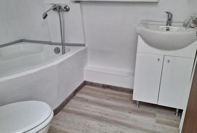 Iancu Nicolae, Zoo - 3