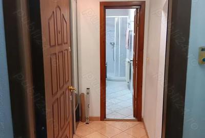 Apartament cu 2 camere decomandat în Mărășești