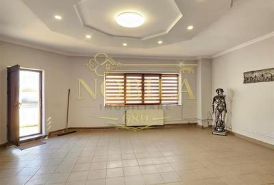 Casă cu 4 camere cu Canalizare în Central - 2