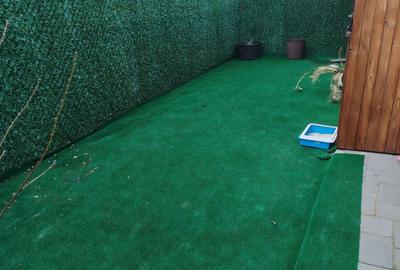 Casă cu 3 camere cu Teren 300 Mp în Central - 2