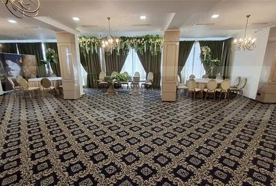 Spațiu comercial, de 500 mp, în Central - 7