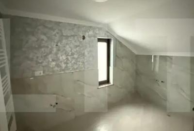 Casă cu 4 camere cu Teren 373 Mp în Central - 10
