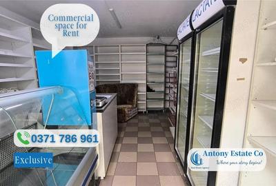 Spațiu comercial, de 50 mp, în Central