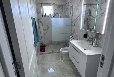 Casă cu Teren 270 Mp în Parța