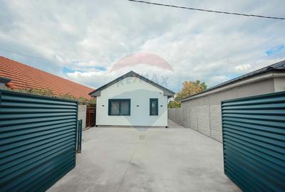 Casă individuală cu 4 camere cu Canalizare în Oșorhei - 1