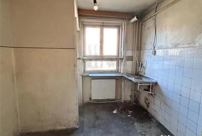 Apartament cu 3 camere semidecomandat în Central - 7