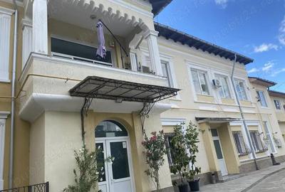 Spațiu comercial, de 25 mp, în Central - 8