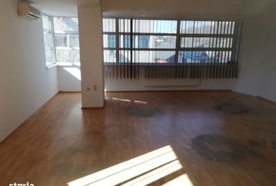 Spațiu comercial, de 110 mp, în Ultracentral - 3