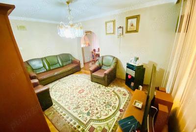 Apartament cu 4 camere în Central - 2