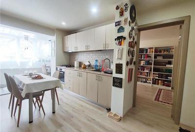 Mobilat, utilat, et.1/8, bloc 1983 Tei Facultatea de Constructii - 2