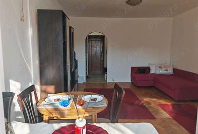 Garsoniera Titan, Bd. Nicolae Grigorescu 43, langa Policlinica, bloc mixt - 2