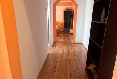 Apartament 3 camere - zona  Astra - 6