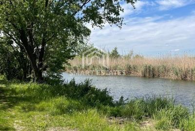 SNAGOV Gruiu Teren 1000 MP d 24 m la lac - pozitie excelenta