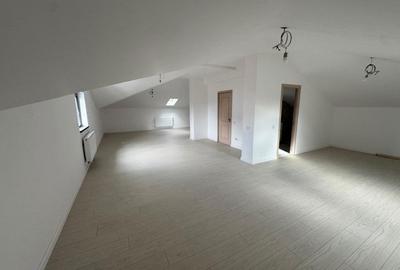 Casă cu 4 camere în Central - 7