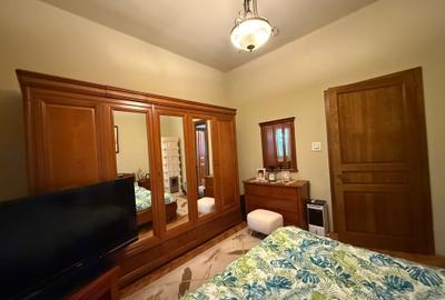 Apartament 4 camere,decomandat,etaj 1 + curte privata,zona ultracentrală Apartament 4 camere,decomandat,etaj 1 + curte privata,zona ultracentrală - 19