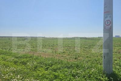 Teren de 2107 mp, în Central - 4