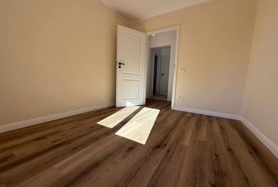 Apartament cu 4 camere decomandat în Dristor - 9