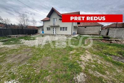 Casă cu 4 camere cu Teren 1040 Mp în Perșani - 1
