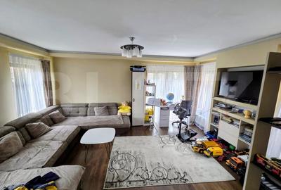 Duplex cu 4 camere cu Canalizare în Florești - 2