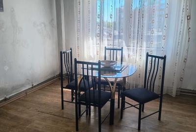 Garsonieră decomandată în Central - 1