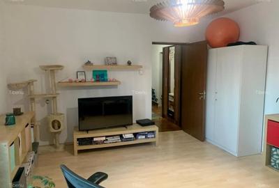 Apartament de 2 camere, 50 mp, decomandat, zona Mall Vitan - 2