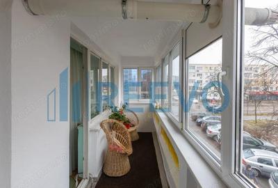 Apartament cu 4 camere decomandat în 9 Mai - 12