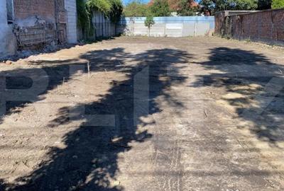 Teren de 706 mp, în Spitalul Județean