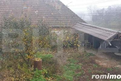 Casă cu 5 camere cu Teren 500 Mp în Sângeorgiu de Mureș