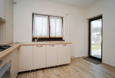 Duplex cu 4 camere cu Teren 300 Mp în Miroslava - 15