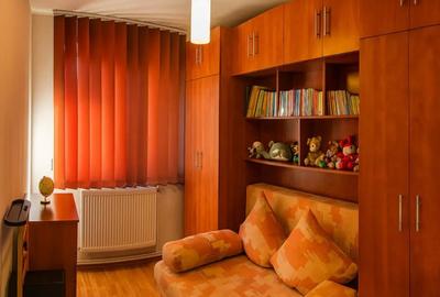 Apartament cu 3 camere semidecomandat în IAR - 4